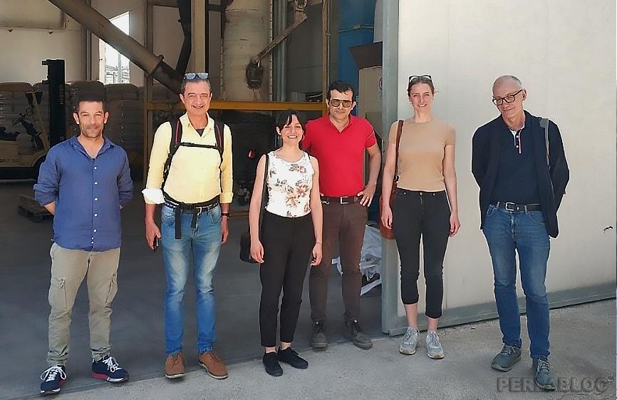 Figura 2 - Visita impianto produzione Isolperl
